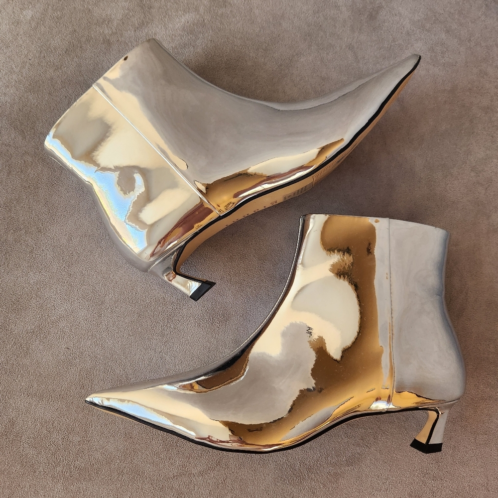Gianni Bini Booties 6.5 Silver Mirror Georgina Kitten Heels Pointed Toe New $140